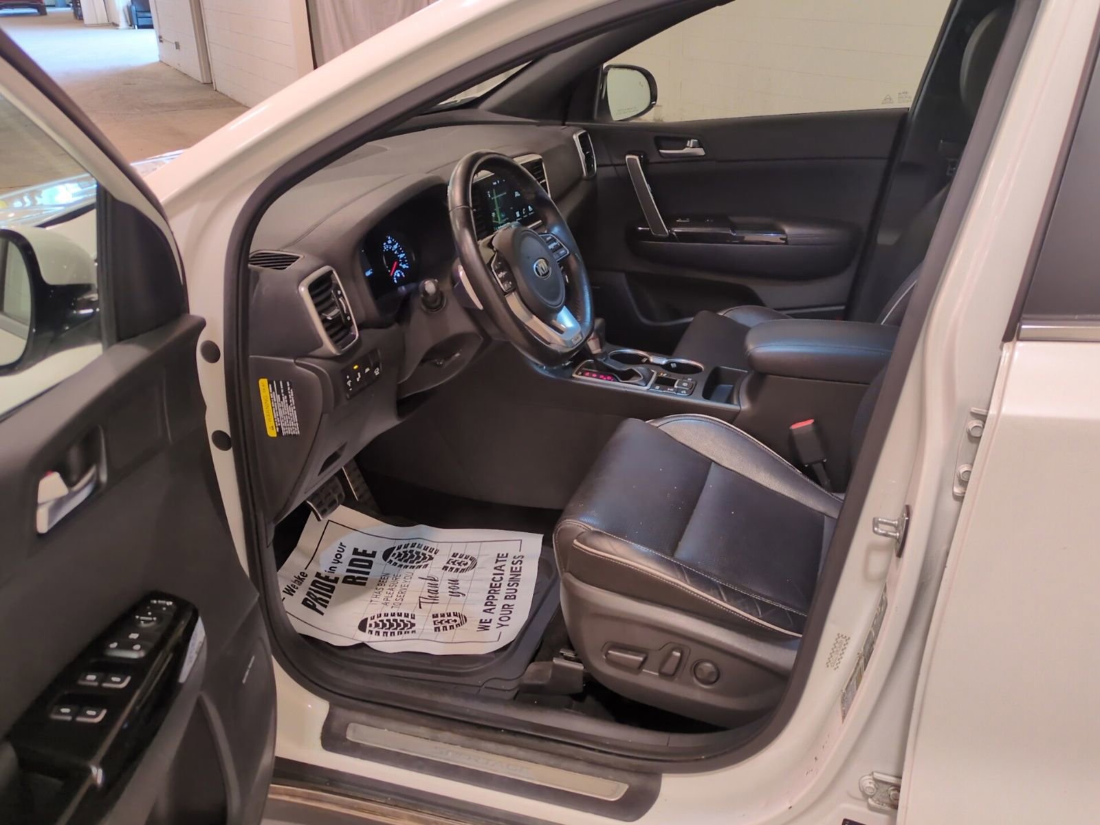 Used 2020 Kia Sportage SX image 17