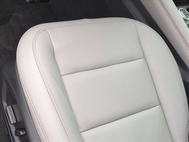 New 2026 Ford Explorer Active w/ Active Comfort Package image 4