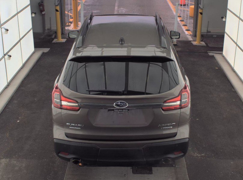 Used 2022 Subaru Ascent Limited image 5