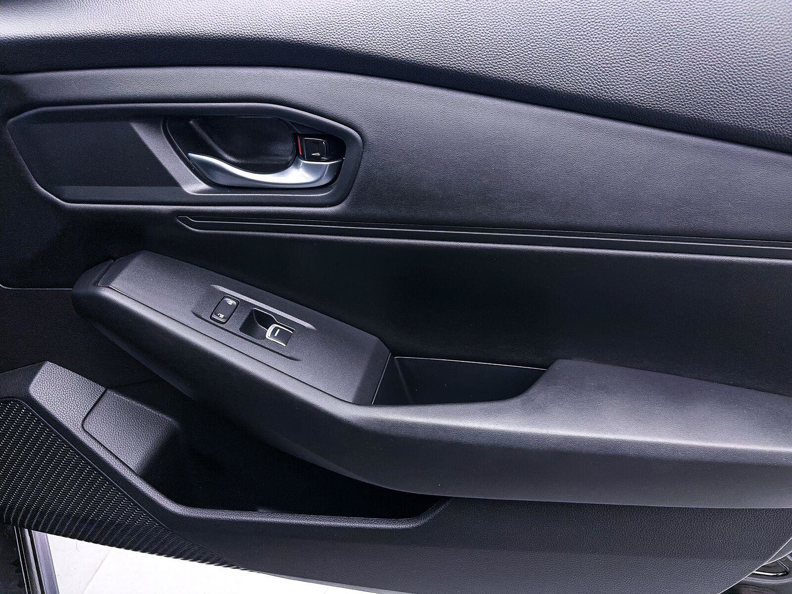 Used 2025 Honda Accord SE image 33