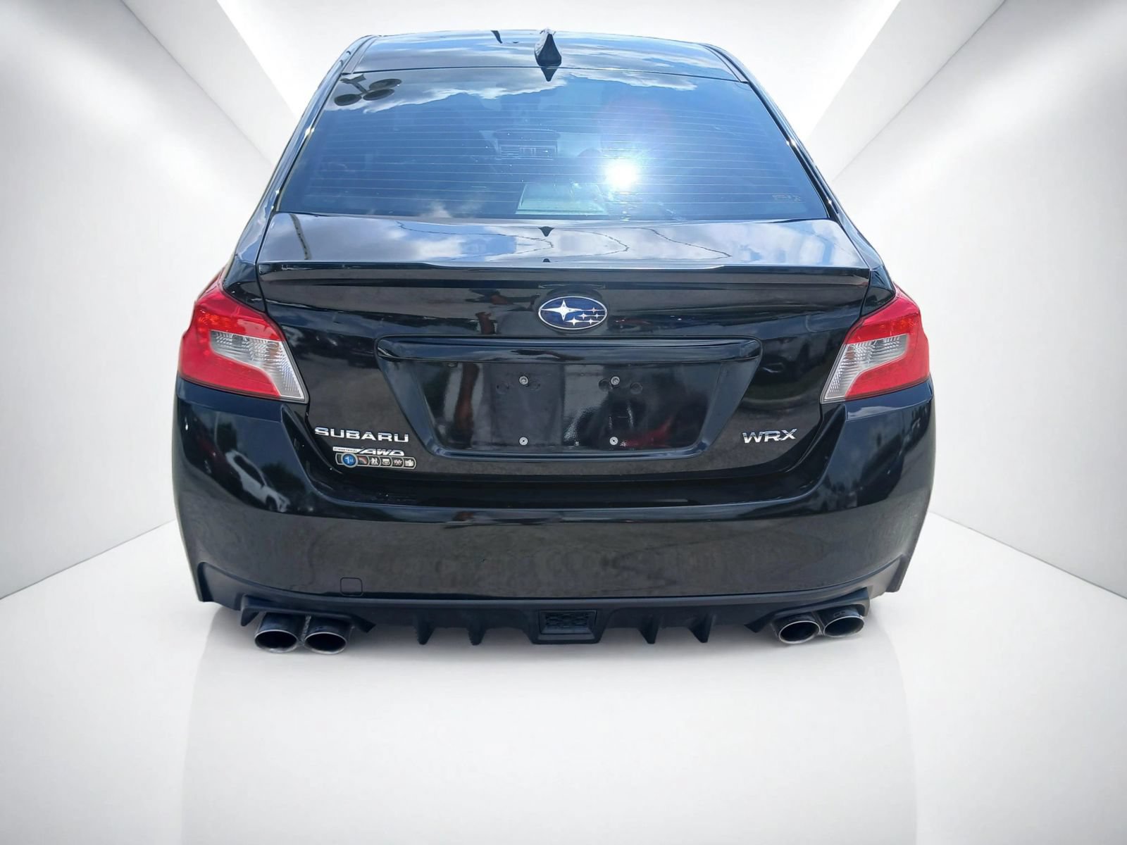 Used 2015 Subaru WRX Limited AWD/4WD image 5