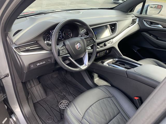 Used 2024 Buick Enclave Avenir w/ Avenir Technology Package image 10