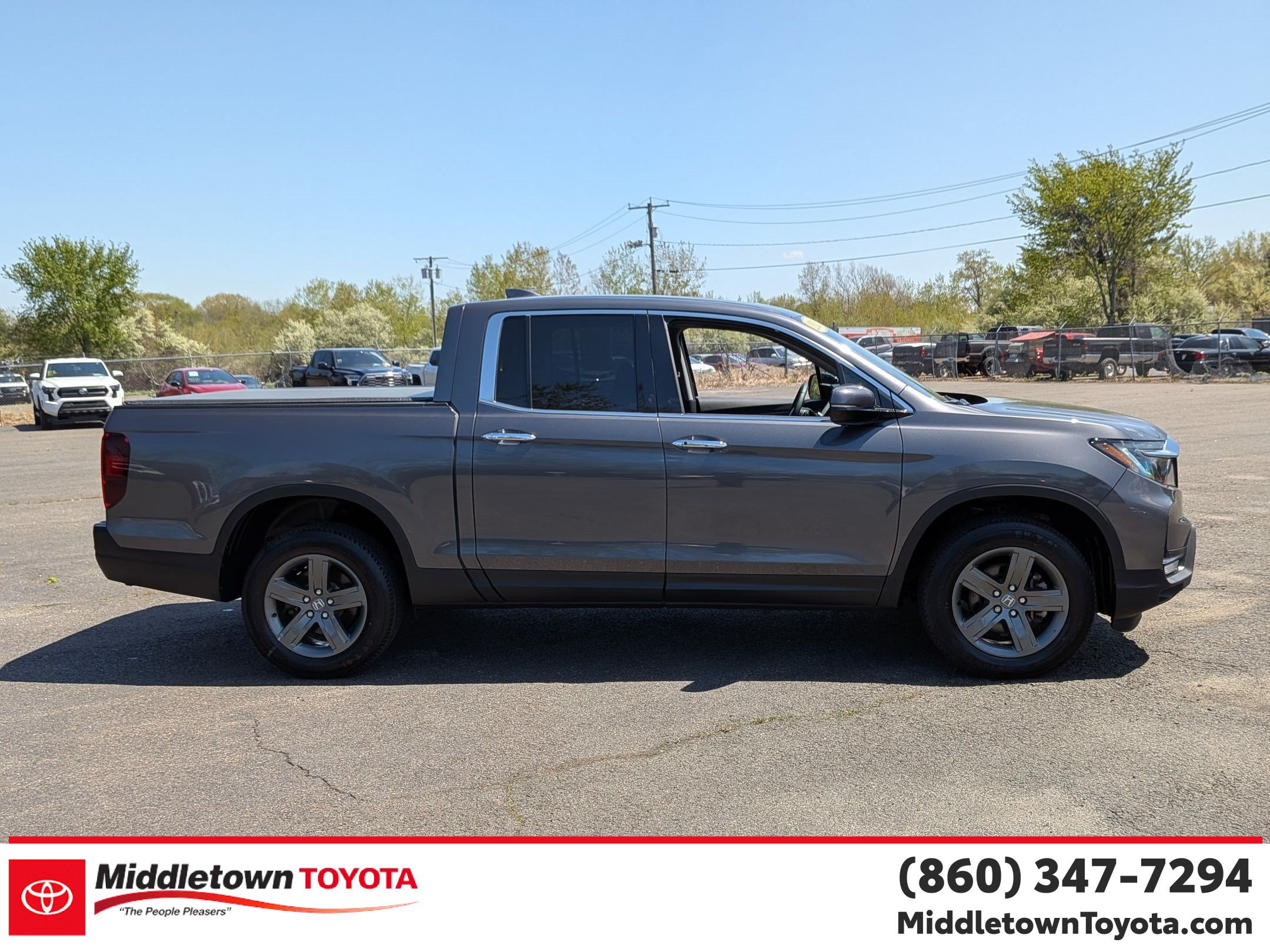 Used 2023 Honda Ridgeline RTL-E image 2