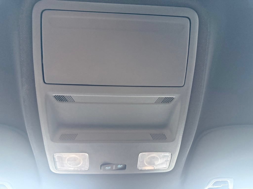 Used 2025 Ford Mustang Coupe RWD image 26