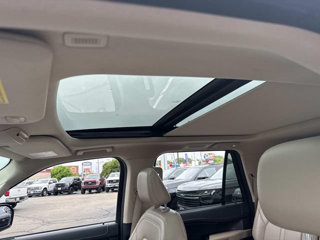 Used 2024 Ford Expedition Max Limited AWD/4WD image 31