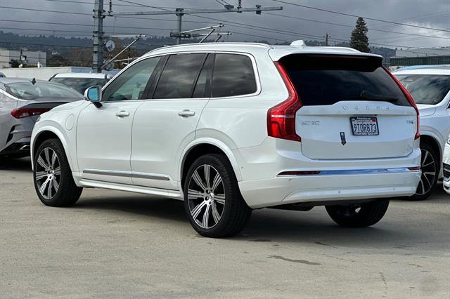 Certified 2025 Volvo XC90 T8 Ultra w/ Protection Package Premier image 5