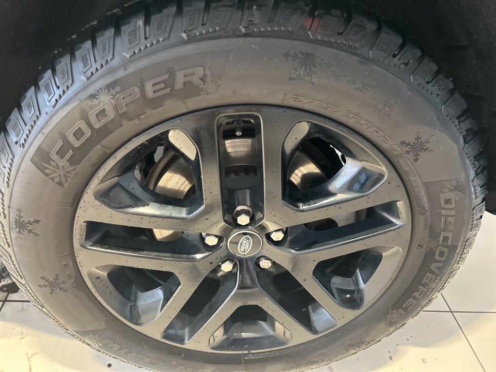 Used 2020 Land Rover Defender 110 HSE image 20