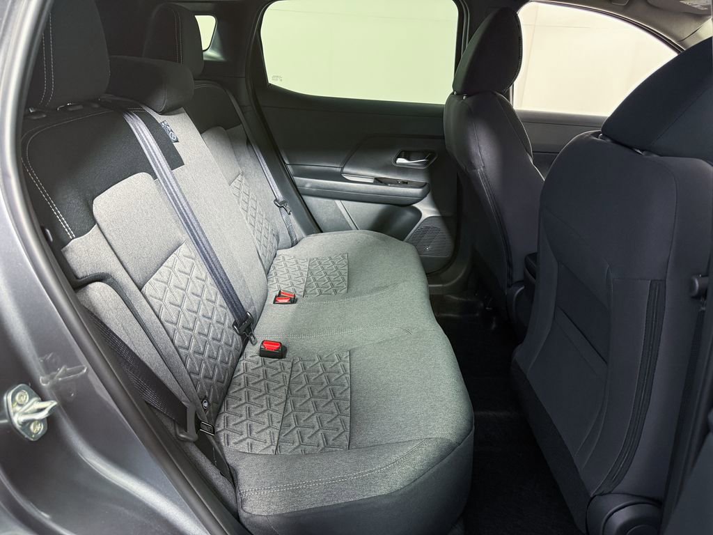 Certified 2026 Nissan Kicks SV w/ Cold Weather Package image 30