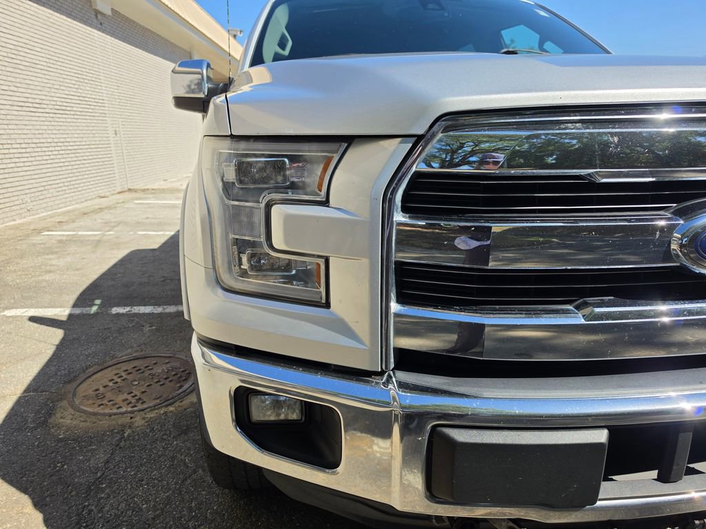 Used 2015 Ford F150 Lariat w/ Equipment Group 502A Luxury AWD/4WD image 24