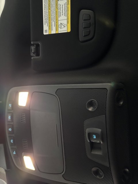 Used 2022 Ford F250 Lariat w/ Chrome Package image 16