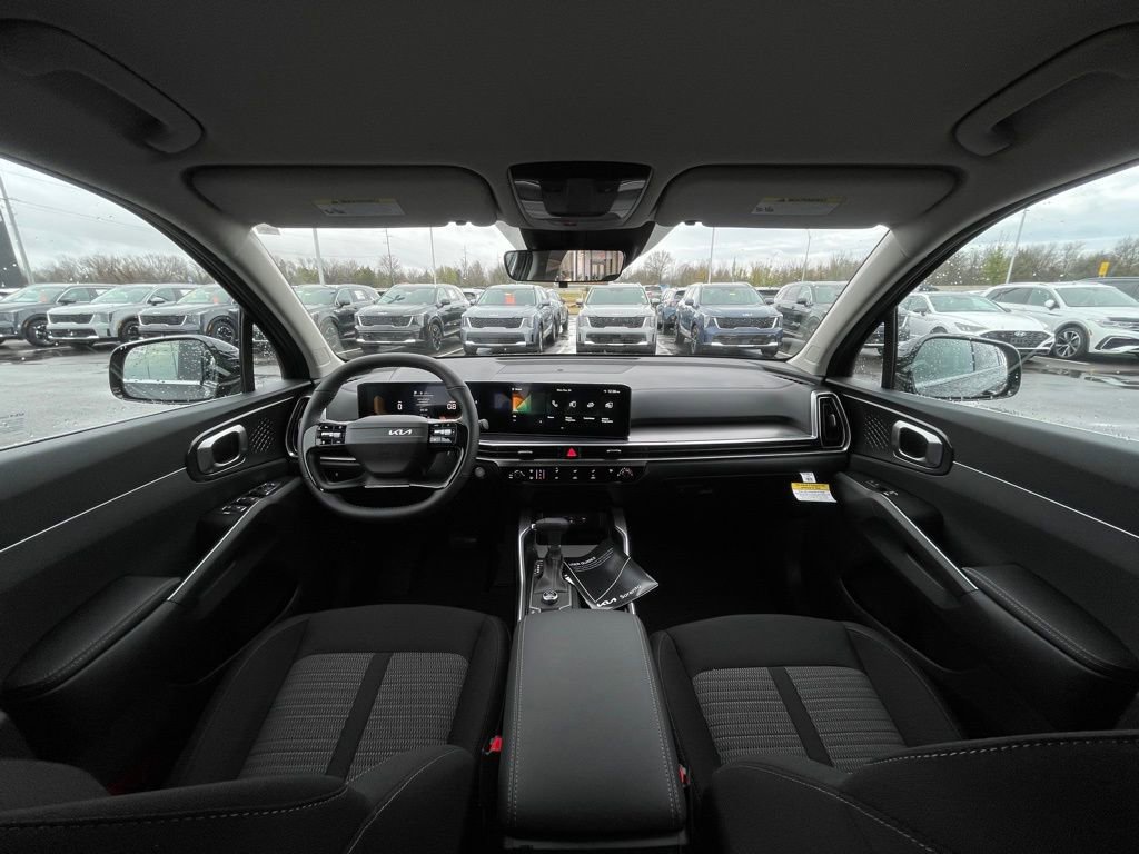 New 2026 Kia Sorento LX FWD image 22