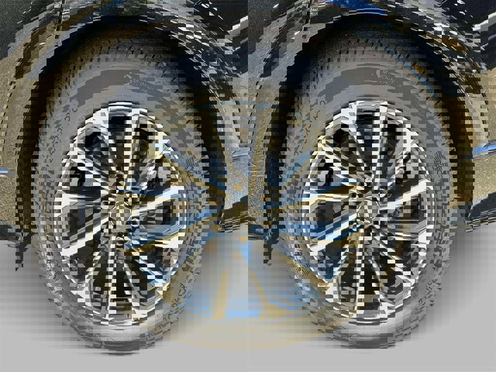 New 2024 Cadillac Lyriq Sport image 12