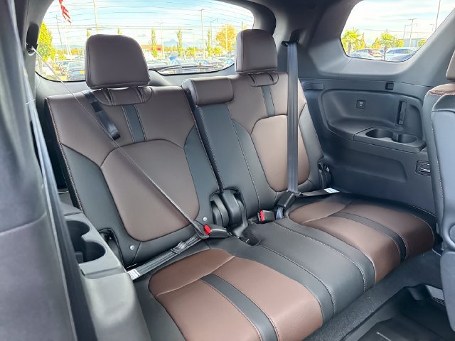 New 2026 Honda Pilot TrailSport image 12