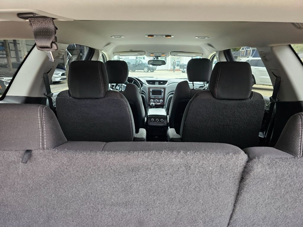 Used 2016 Chevrolet Traverse LT w/ Style and Technology Package image 25