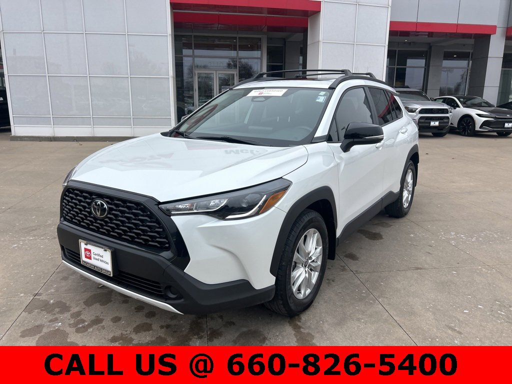 Certified 2025 Toyota Corolla Cross LE video 2