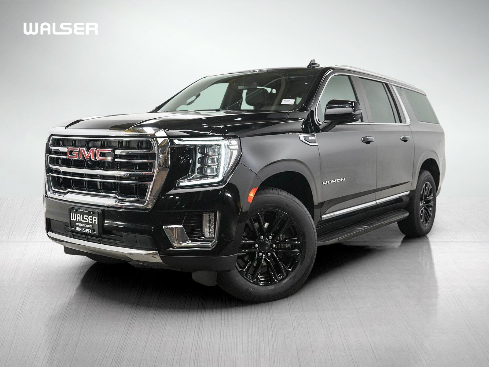 Used 2021 GMC Yukon XL SLT w/ Rear Media and Nav Package AWD/4WD image 1