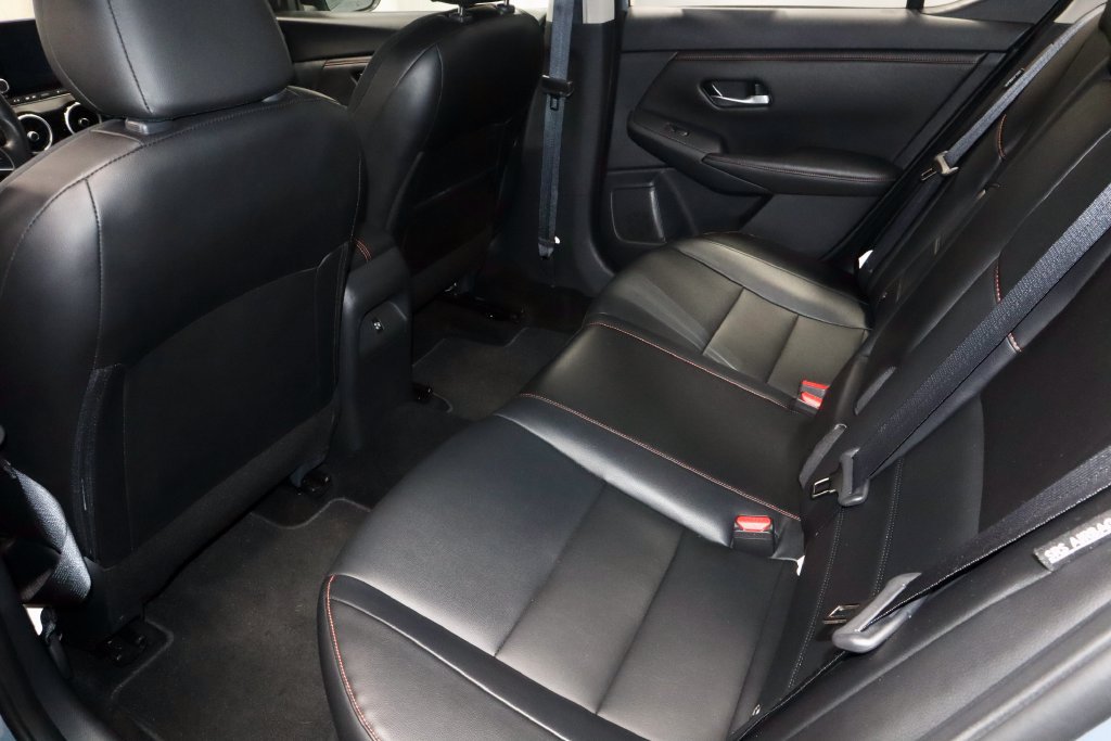 Certified 2025 Nissan Sentra SR w/ SR Premium Package FWD image 20