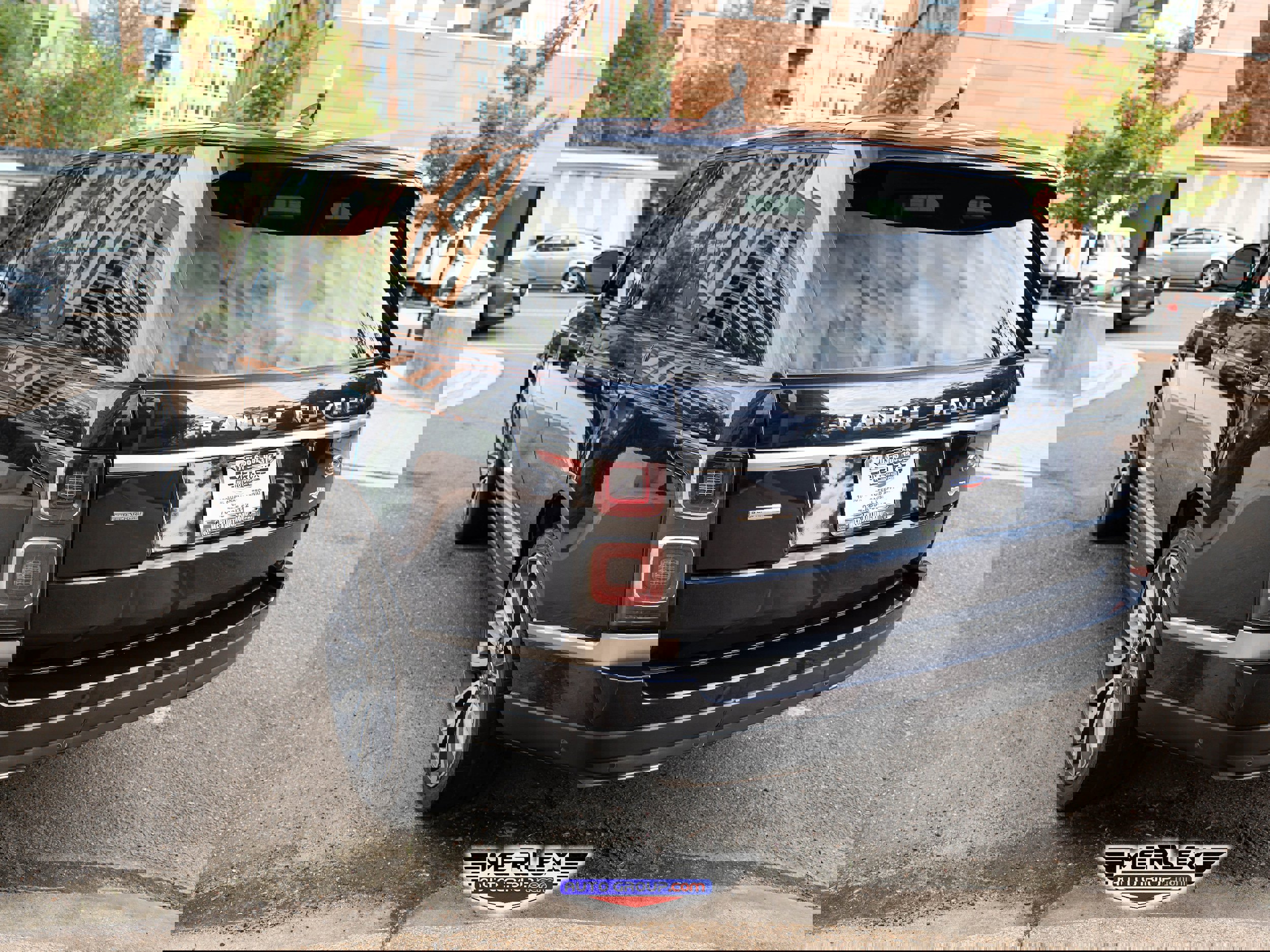 Used 2018 Land Rover Range Rover Supercharged image 5