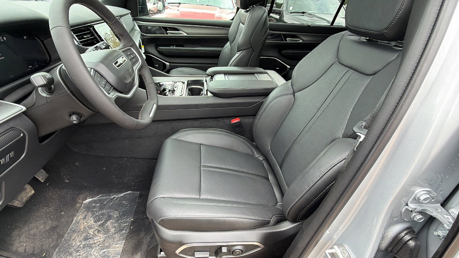 New 2026 Jeep Grand Wagoneer L Limited AWD/4WD image 16