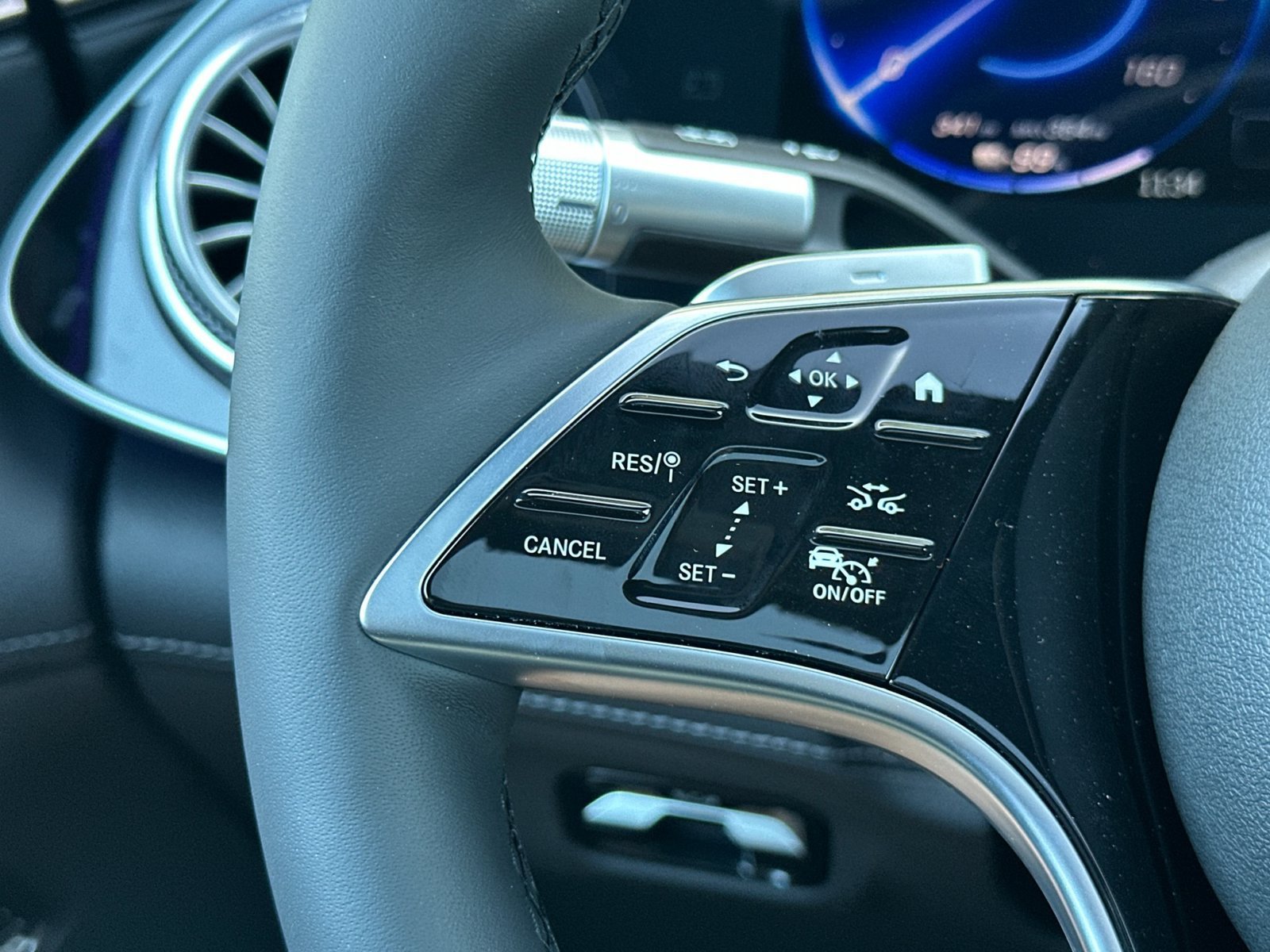 New 2026 Mercedes-Benz EQS 450+ 4MATIC Sedan image 27