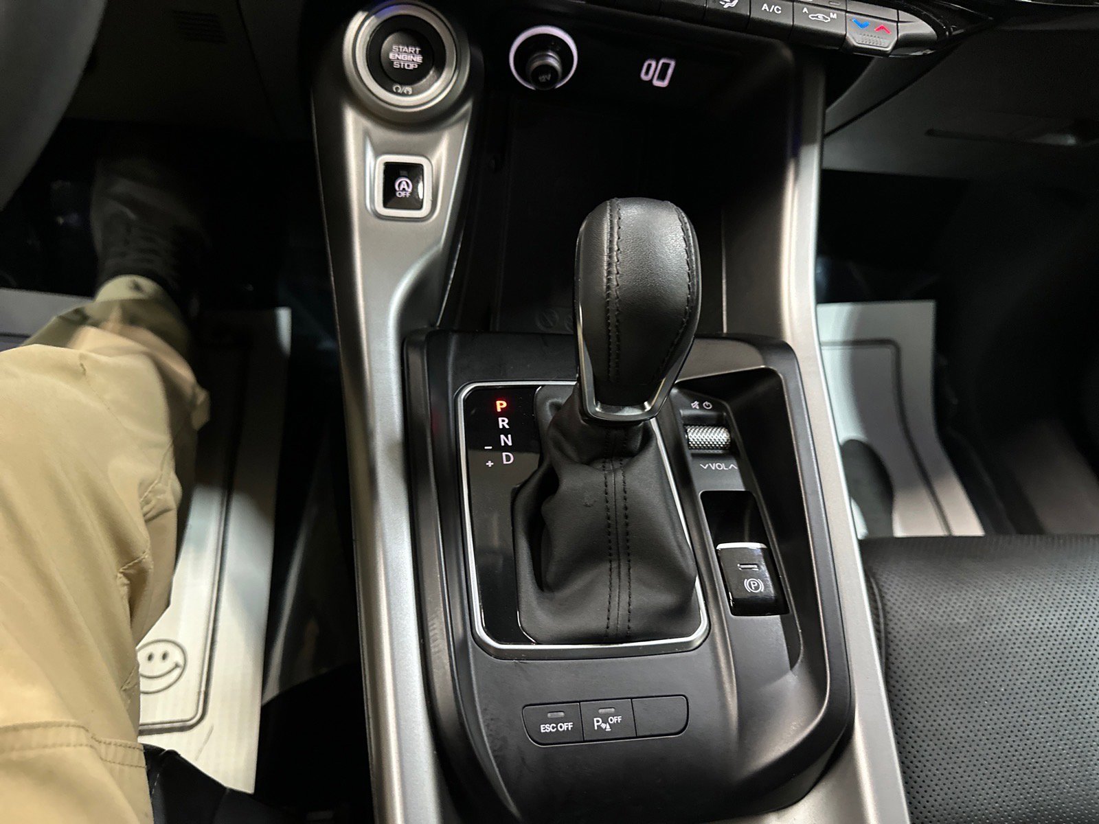 Used 2024 Dodge Hornet GT w/ GT Blacktop Package image 33