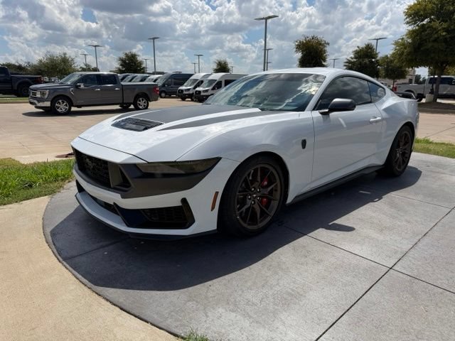 Used 2025 Ford Mustang Dark Horse RWD image 4