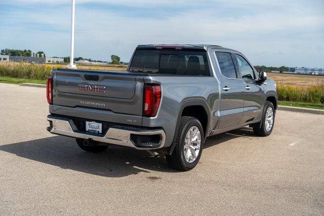 Used 2021 GMC Sierra 1500 SLT RWD image 3