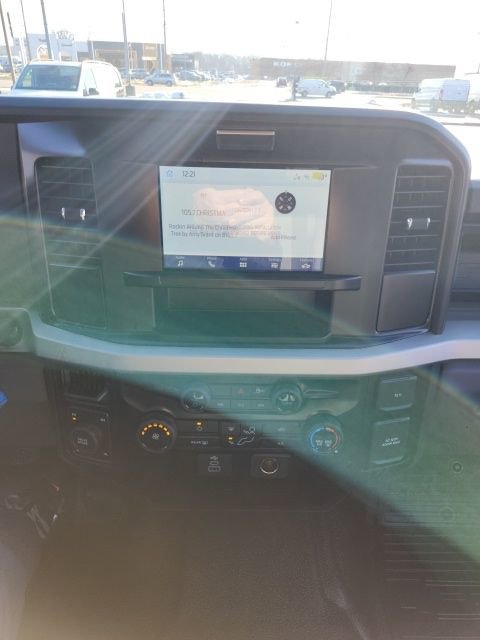 New 2026 Ford F350 XL w/ XL Chrome Package image 42