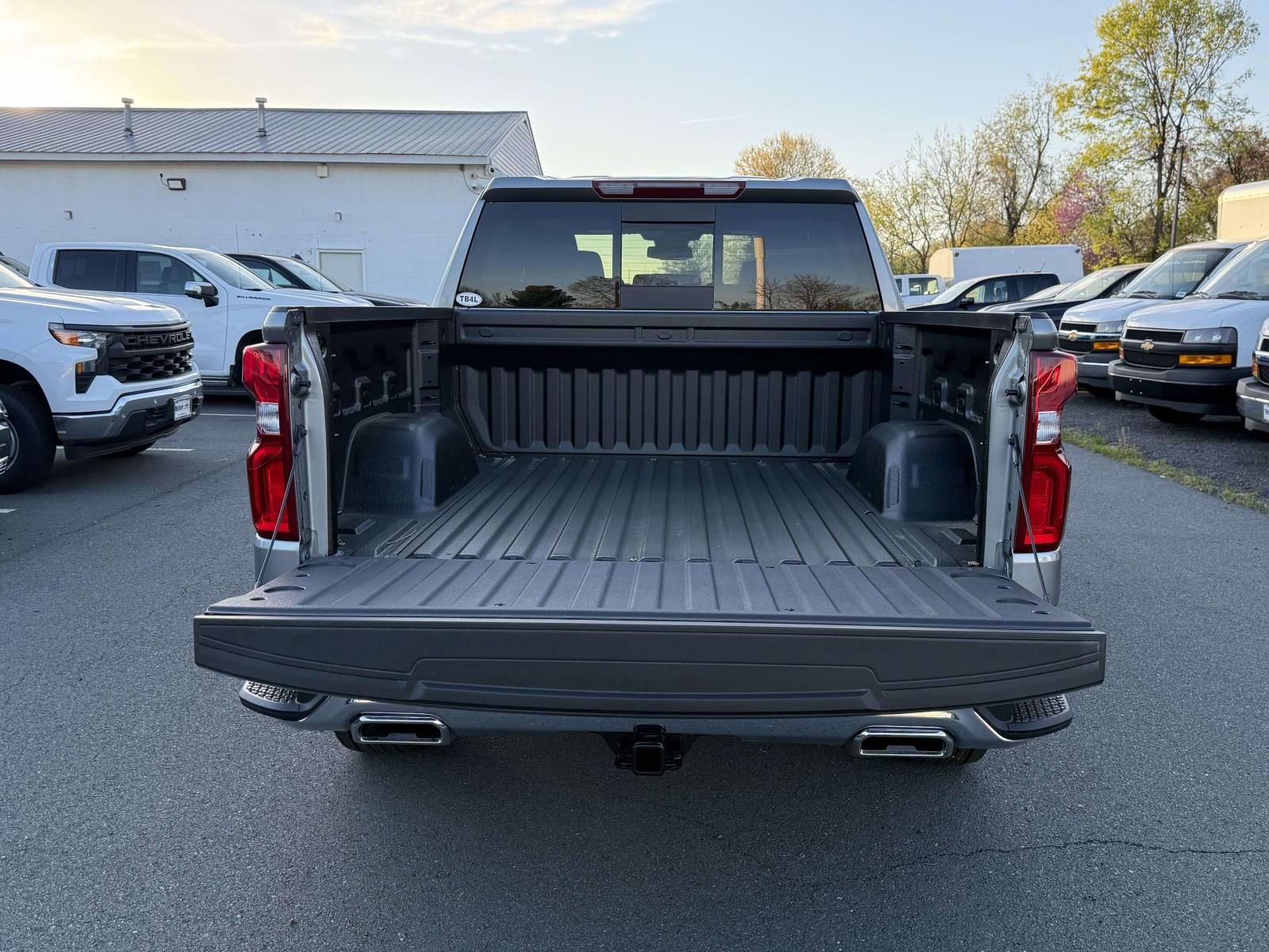 New 2026 Chevrolet Silverado 1500 LTZ w/ LTZ Premium Package image 21