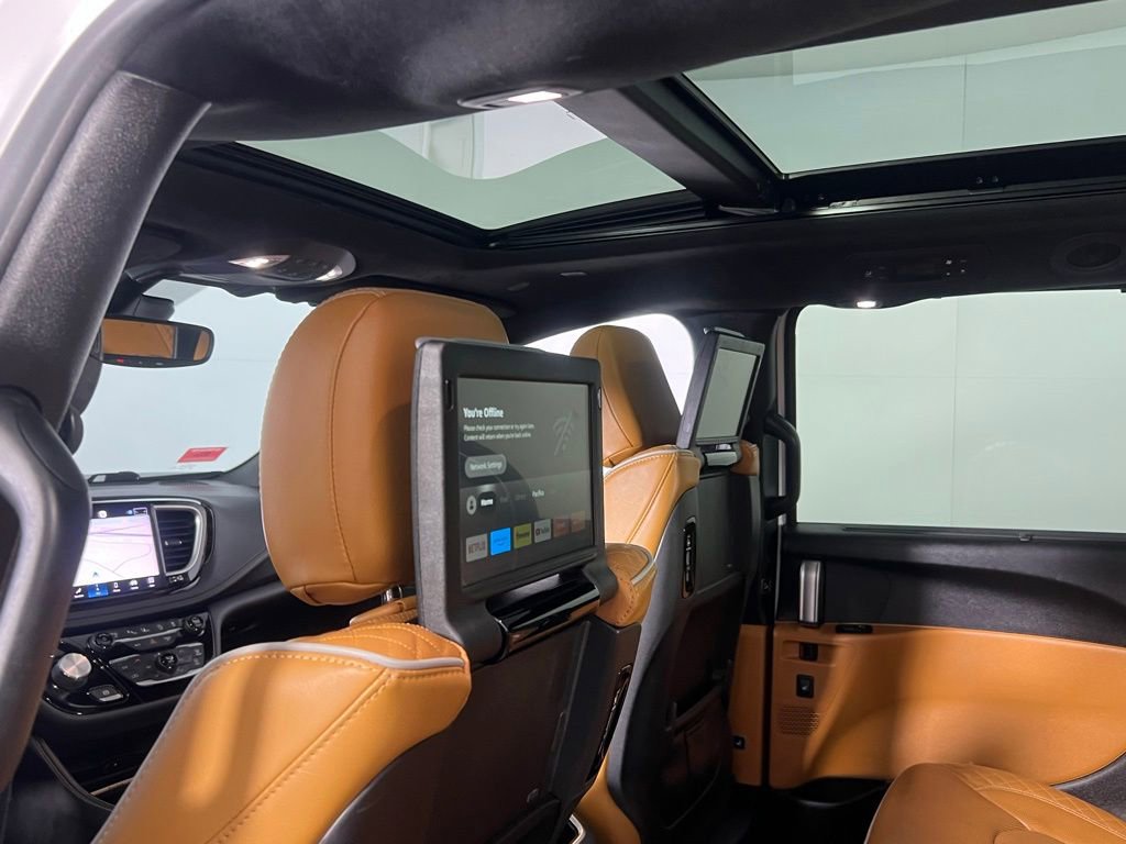 Used 2022 Chrysler Pacifica Pinnacle image 31