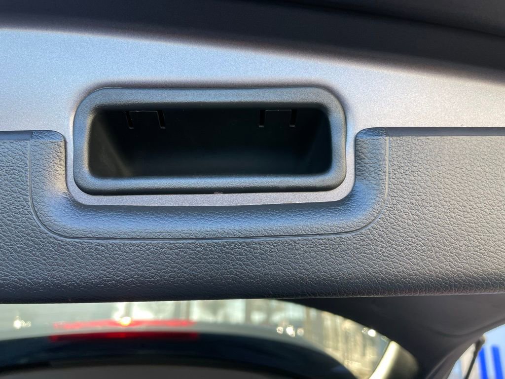 Certified 2017 Honda HR-V LX image 38