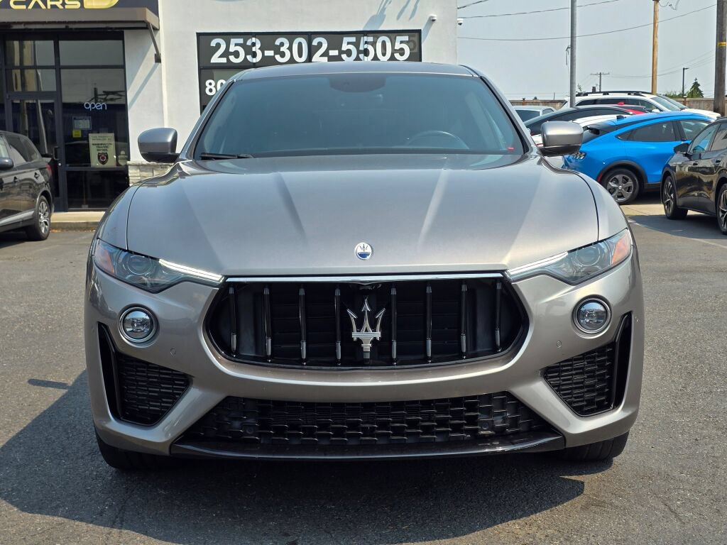 Used 2022 Maserati Levante Modena AWD/4WD image 3