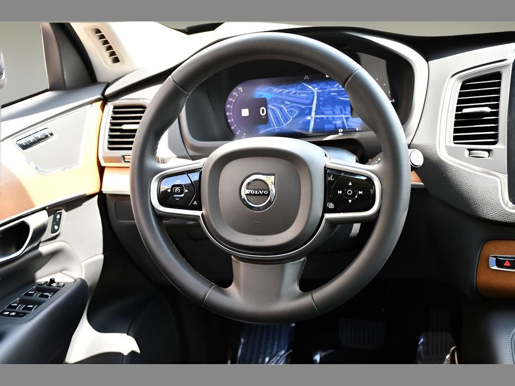 Certified 2024 Volvo XC90 T8 Core w/ Climate Package AWD/4WD image 18