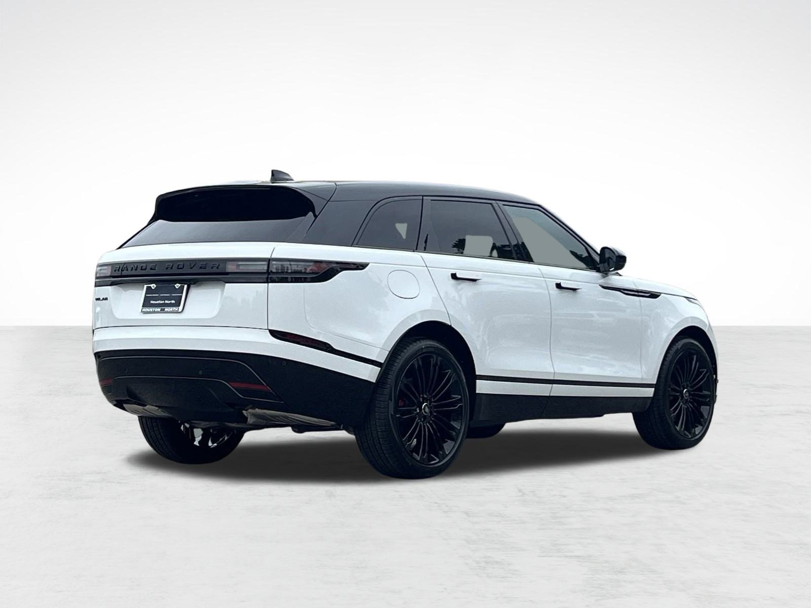 Used 2025 Land Rover Range Rover Velar Dynamic SE image 8