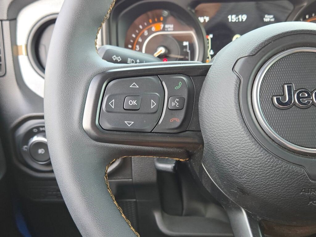 Used 2024 Jeep Wrangler Sport S image 23