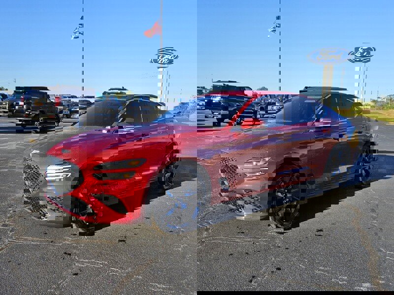 Used 2023 Genesis G70 3.3T image 3