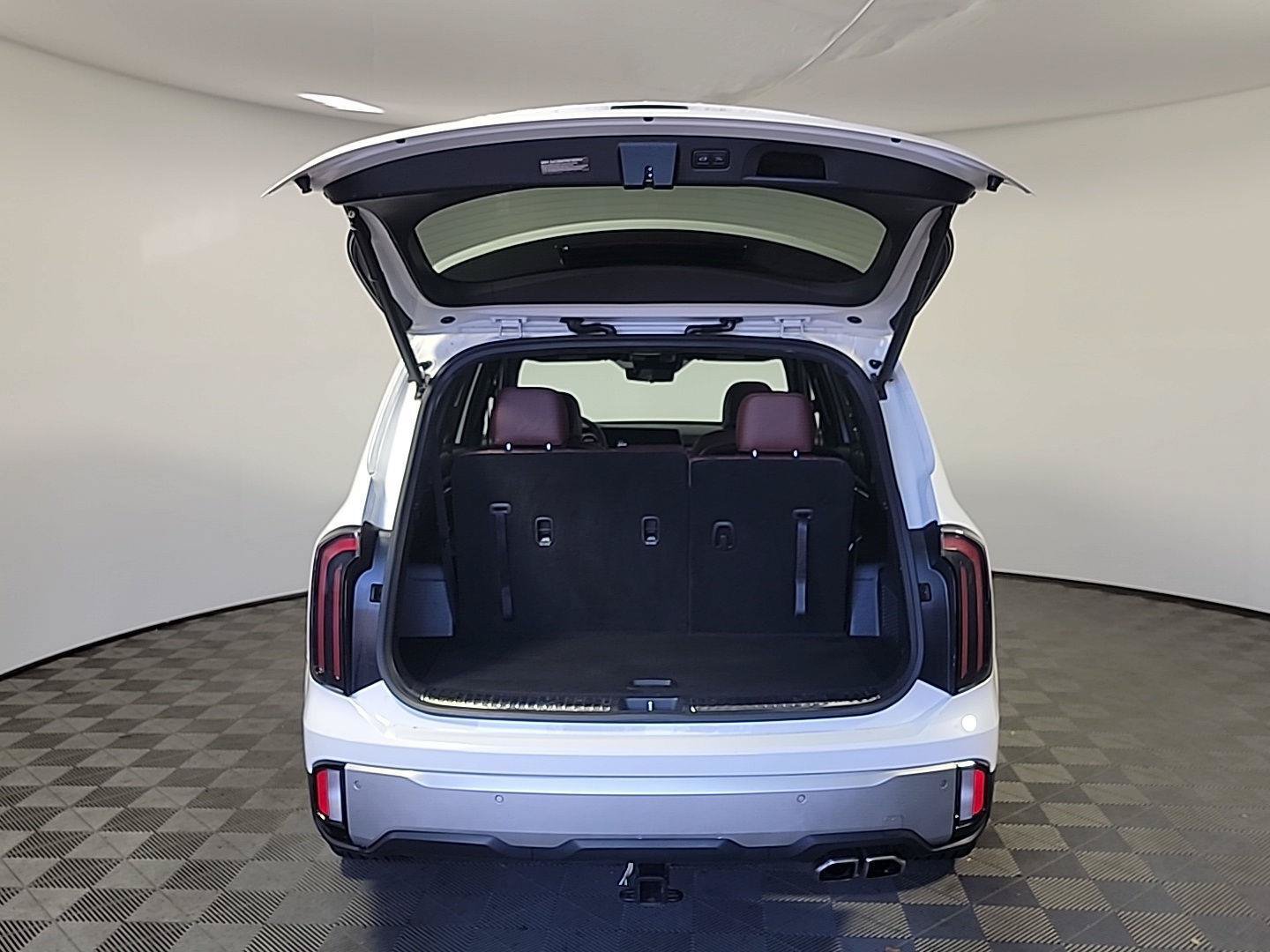 Used 2023 Kia Telluride SX Prestige AWD/4WD image 6