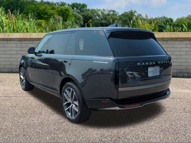 New 2026 Land Rover Range Rover Long Wheelbase SE AWD/4WD image 6