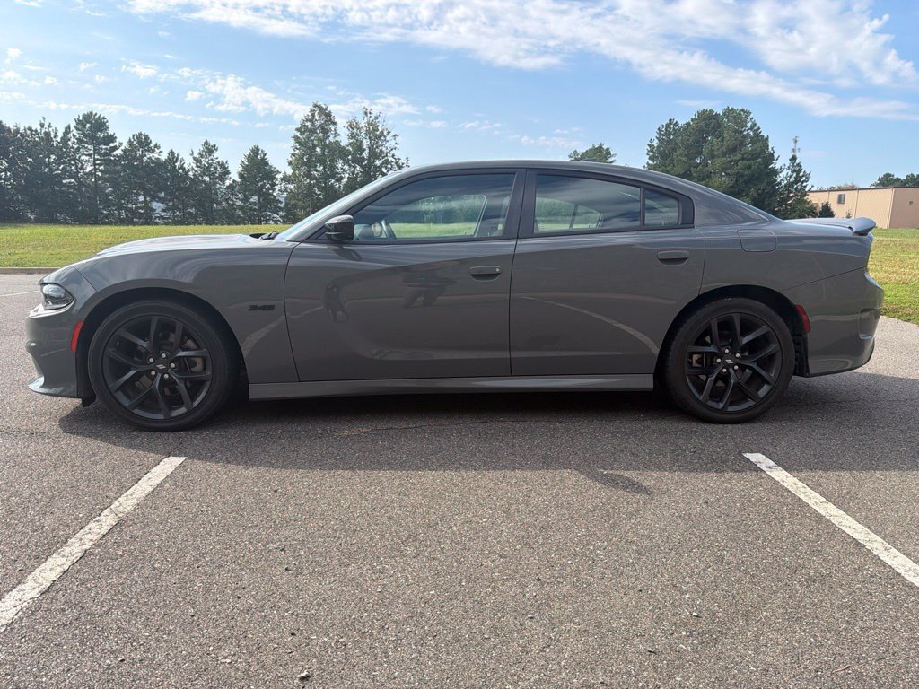 Used 2023 Dodge Charger R/T w/ Blacktop Package RWD image 4