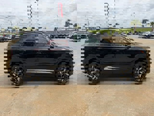 New 2026 Nissan Kicks SV image 6