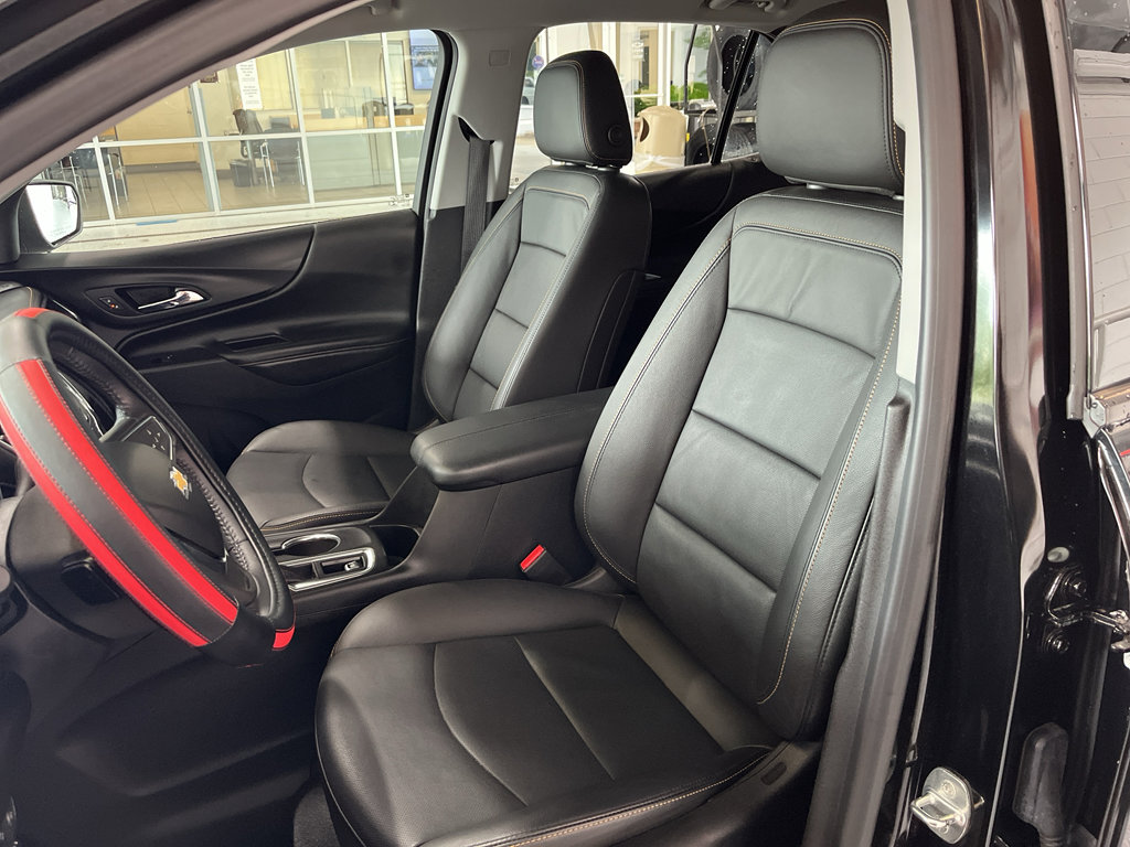 Used 2021 Chevrolet Equinox Premier w/ Redline Edition FWD image 13
