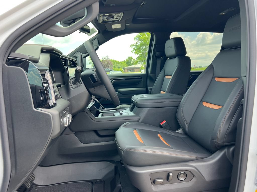 New 2026 GMC Sierra 2500 AT4 w/ AT4 Premium Plus Package AWD/4WD image 4