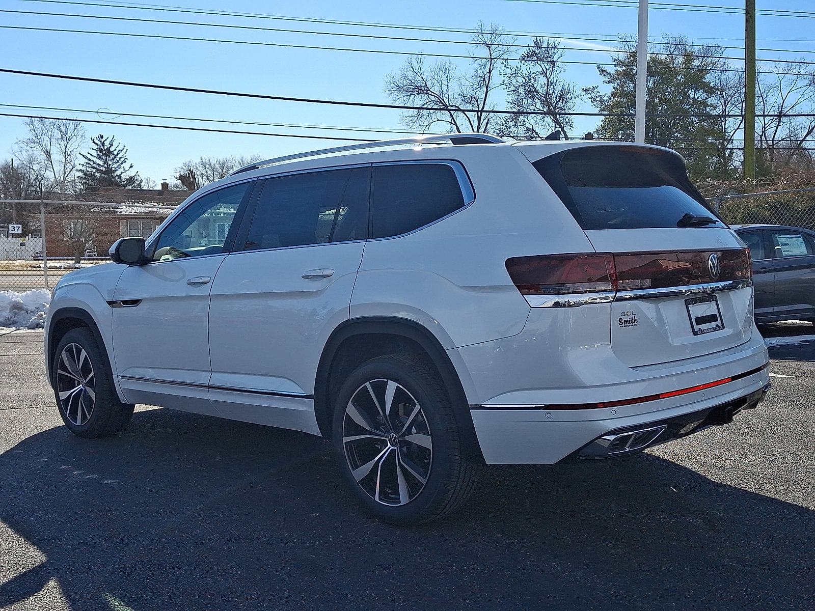 New 2026 Volkswagen Atlas SEL Premium R-Line image 3