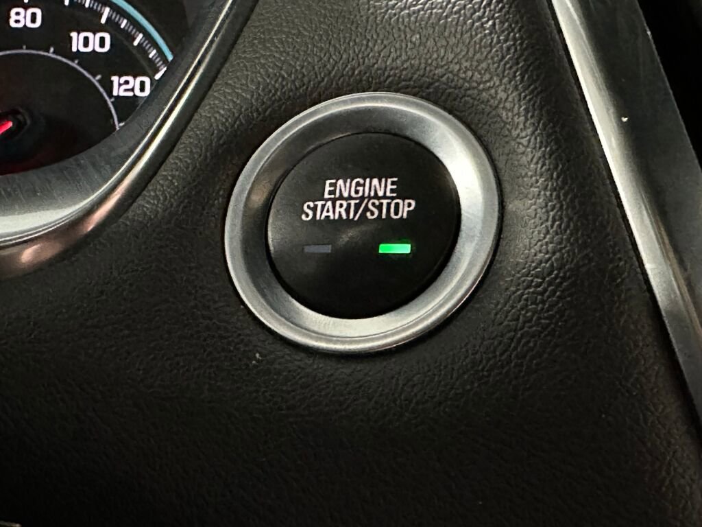 Used 2022 Chevrolet Traverse LT AWD/4WD image 19