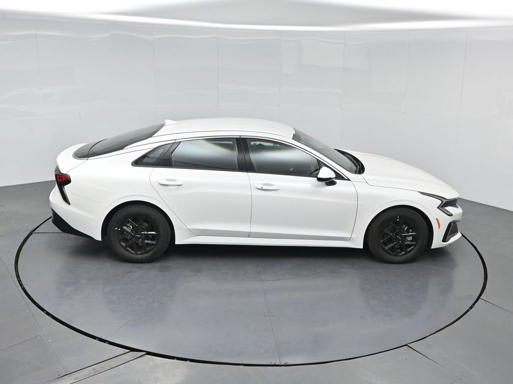 New 2026 Kia K5 LXS FWD image 48