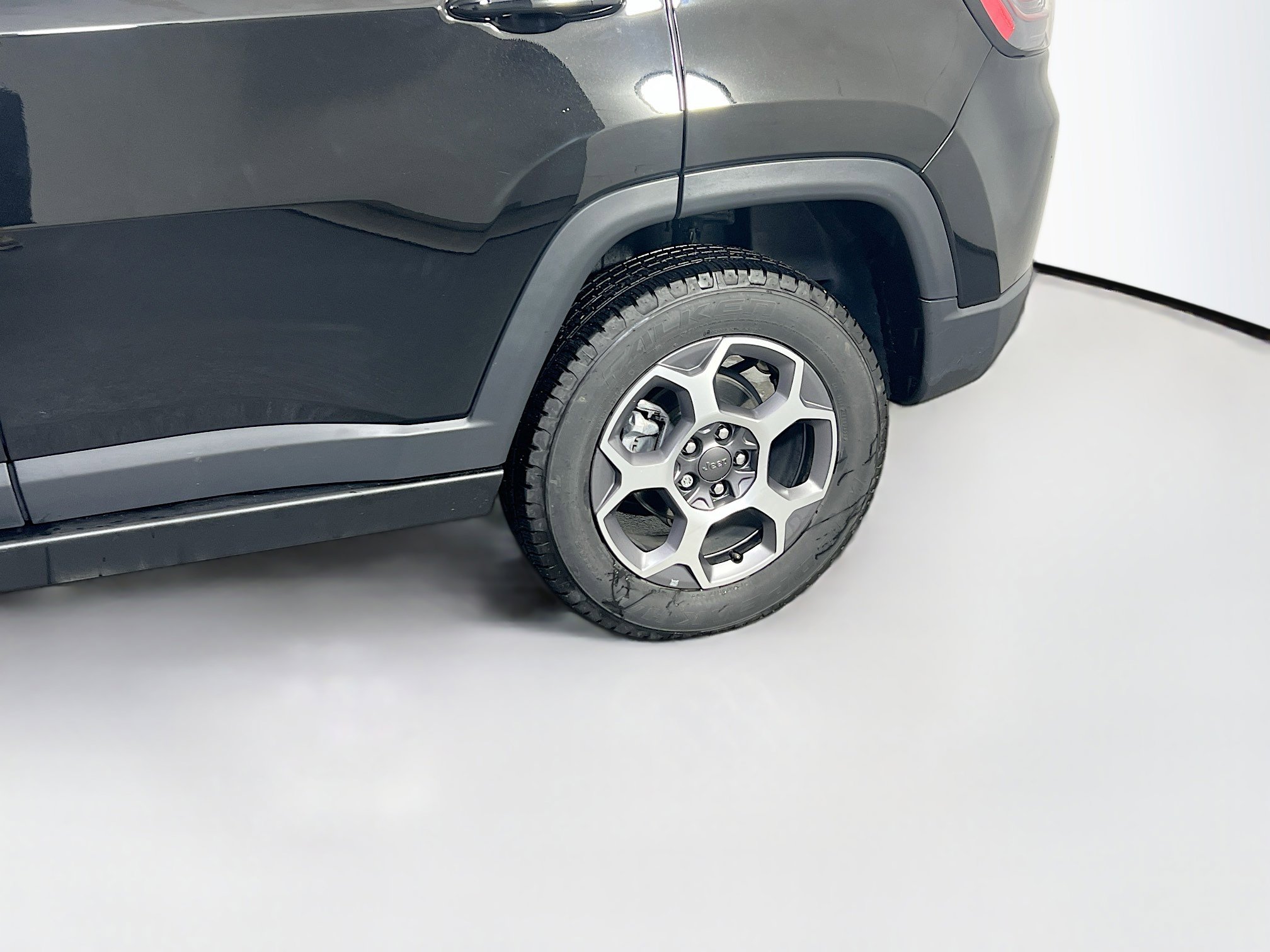 Used 2022 Jeep Compass Trailhawk w/ Trailhawk Elite Group image 30