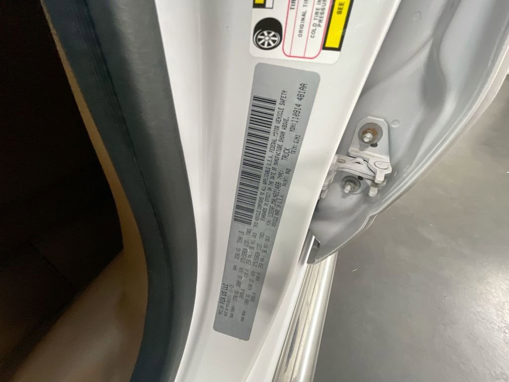 Used 2020 RAM 1500 Laramie image 33