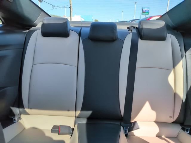 Used 2016 Honda Civic Touring image 25