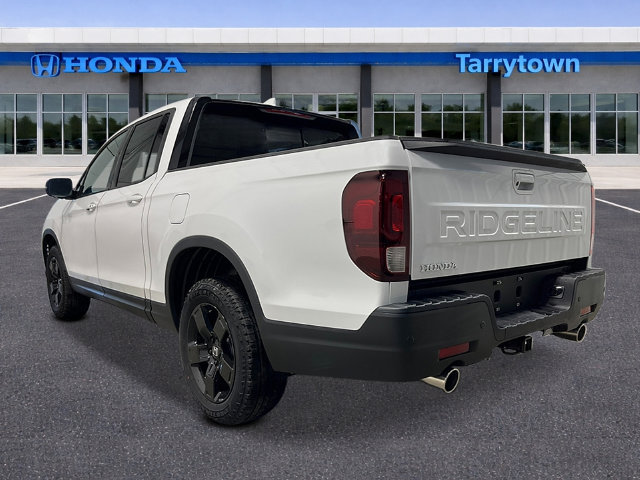 New 2026 Honda Ridgeline Black Edition image 3