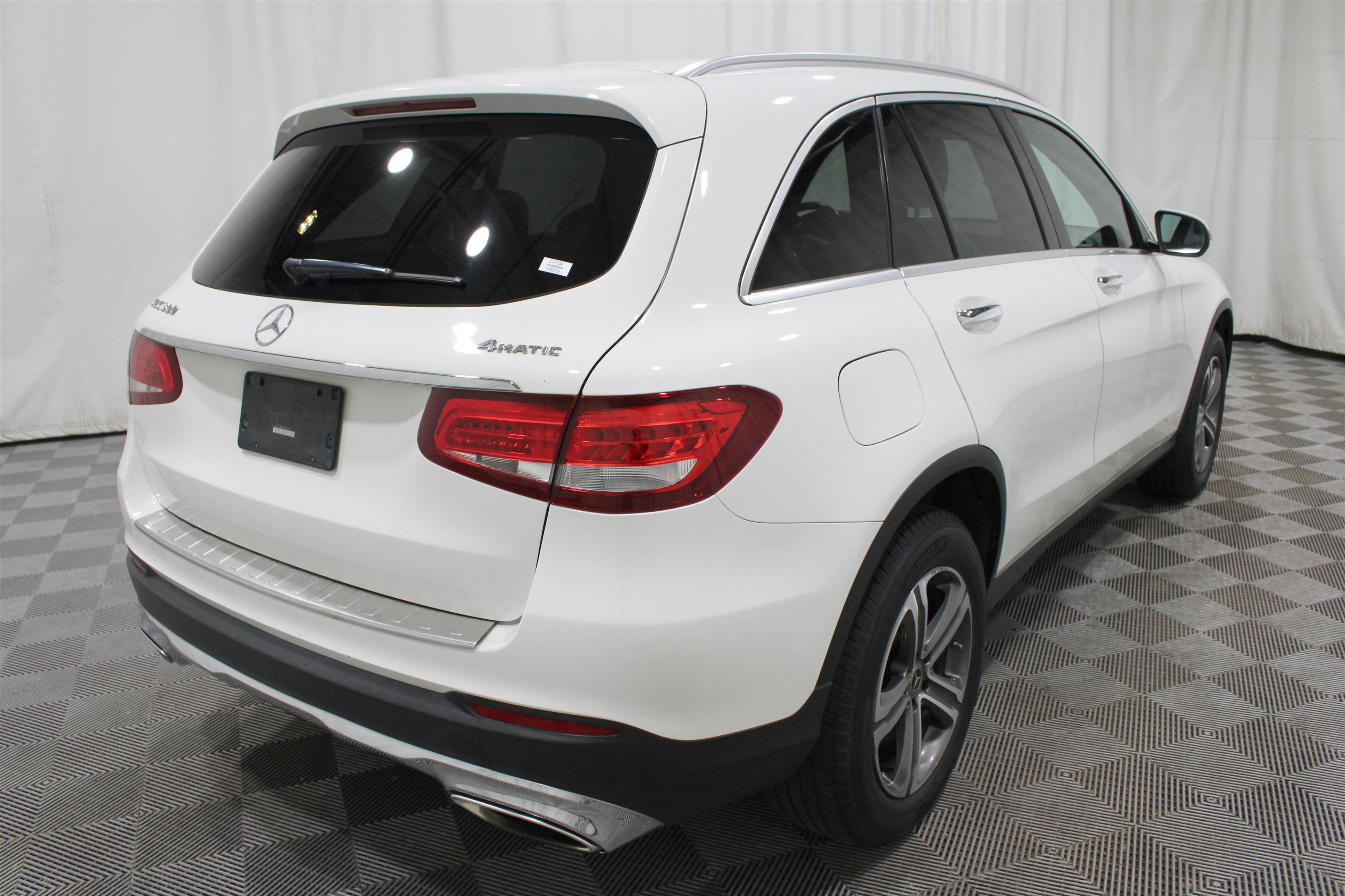 Used 2019 Mercedes-Benz GLC 300 4MATIC image 31